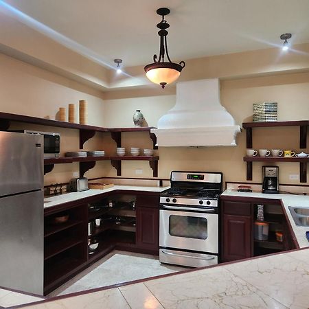 La Beliza - Pompano 603 Hotel San Pedro  Ngoại thất bức ảnh